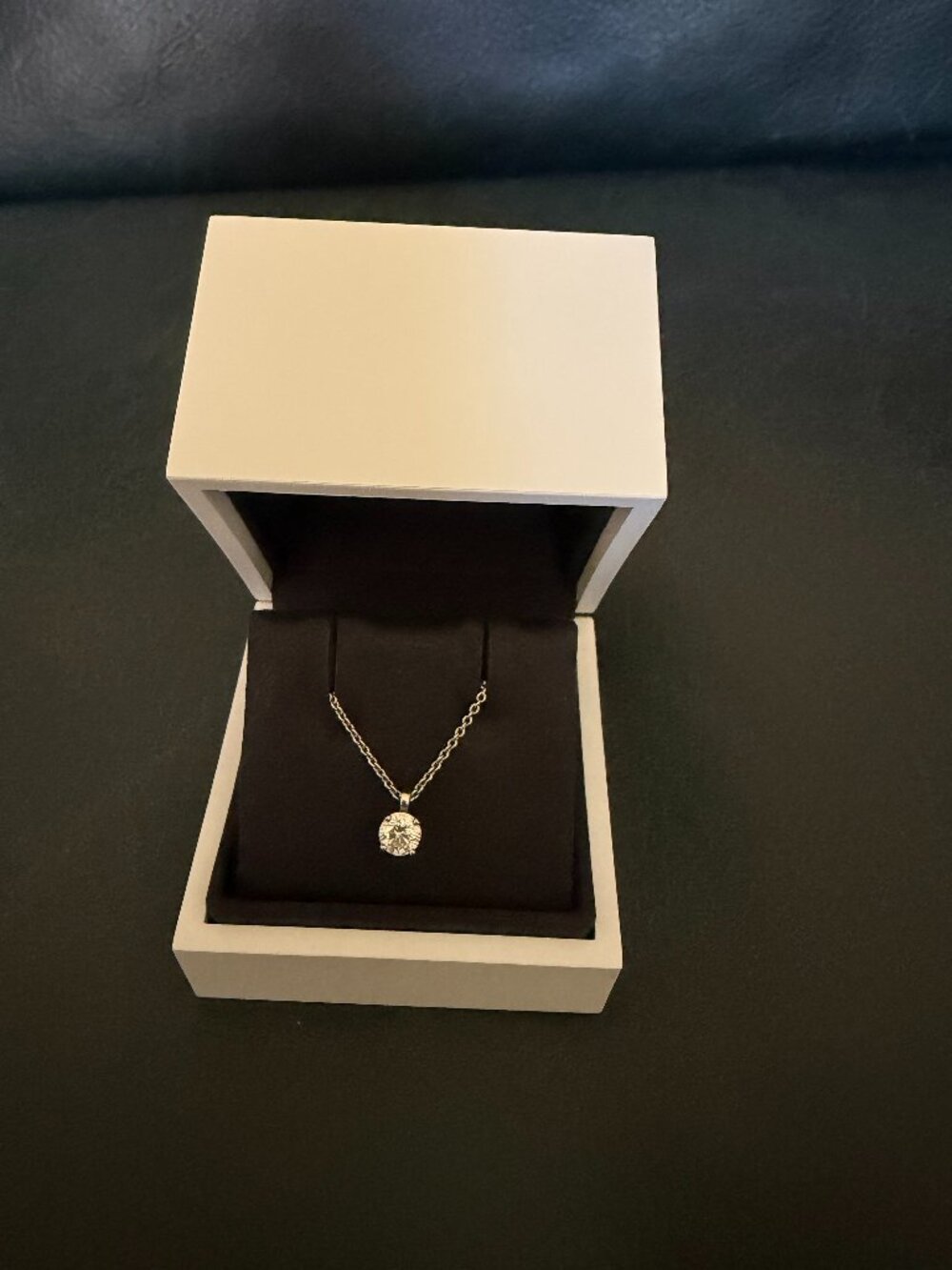 De Beers Classic Solitaire Diamond Pendant | Platinum 950 | 0.41 ct | Full Set